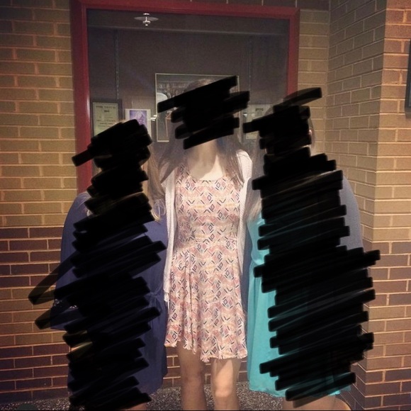 Multi-color dress - Picture 2 of 5